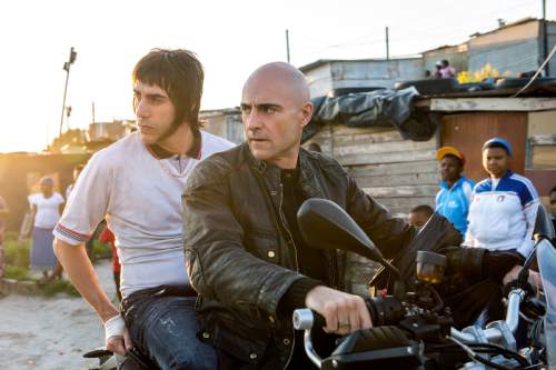 BrothersGrimsby_review_031116_2