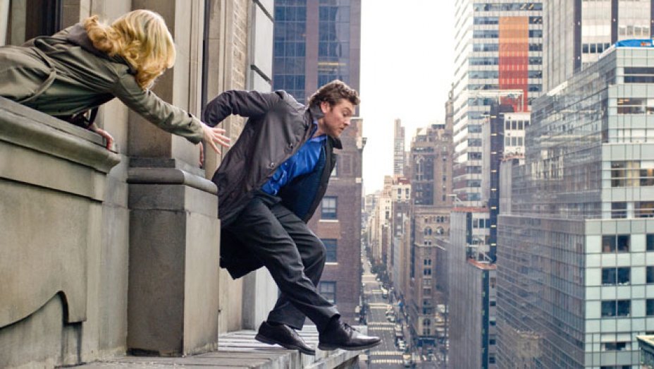 man_on_ledge_sam_worthington_slip