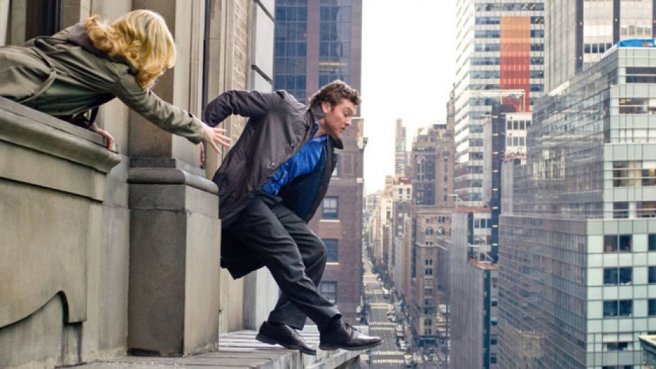 man_on_ledge_sam_worthington_slip