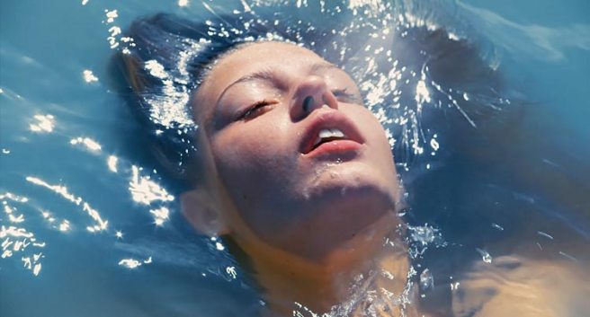 blue-is-the-warmest-color-movie